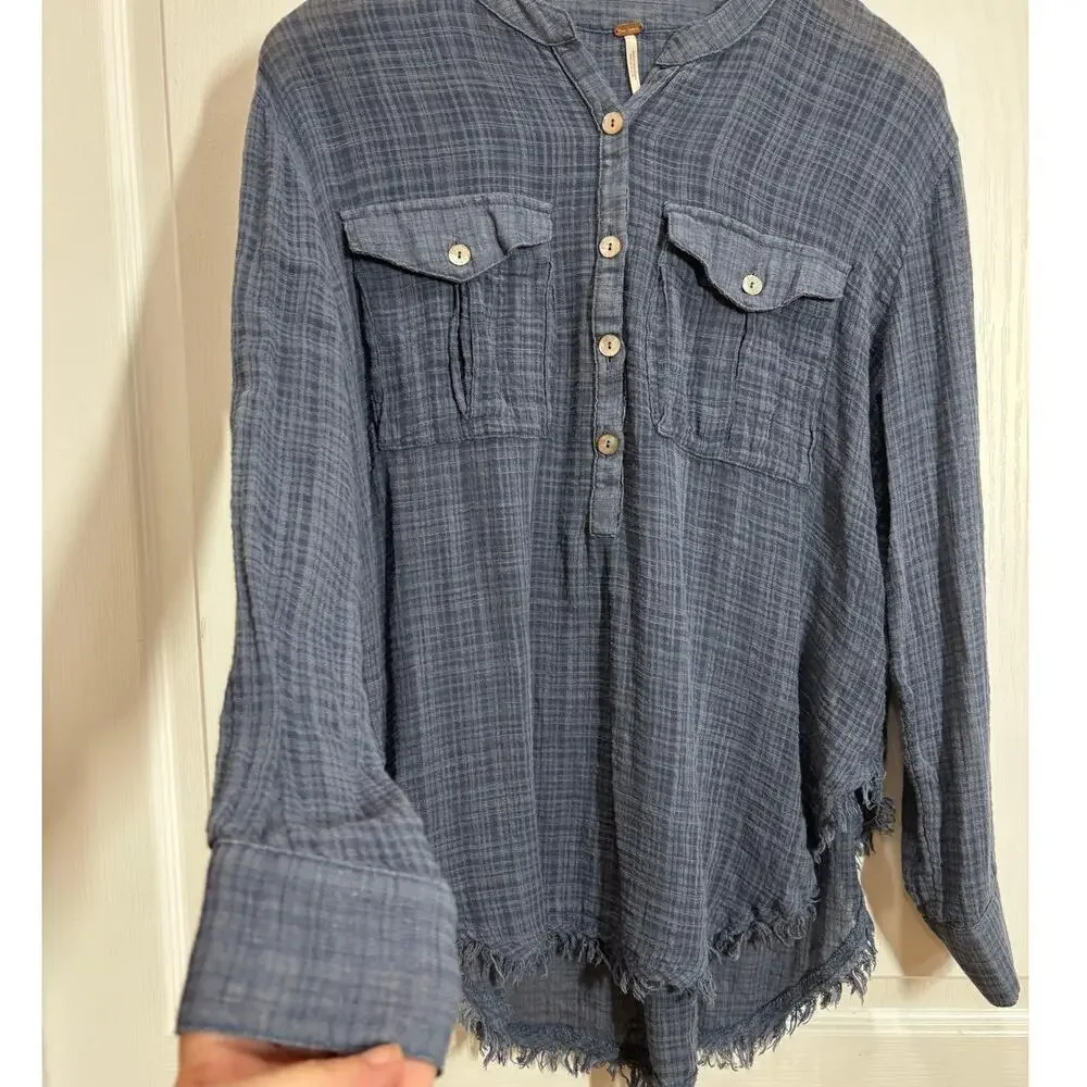 Free People Women S Talk To Me Long Sleeve Frayed Hem Popover lightweight Tunic - Picture 4 of 9